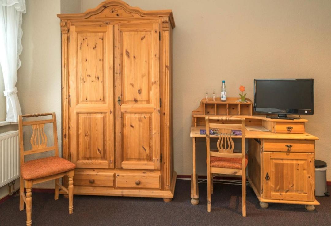 Landhotel Weingut Schulze Freyburg Extérieur photo